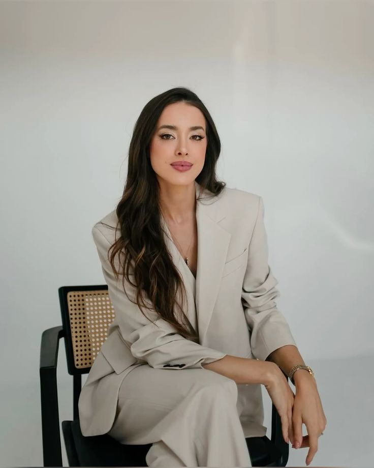 Dra. Gabriela Martins